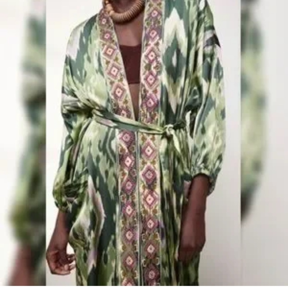 Zara Green Patterned Kimono Dress - Picture 4 of 4